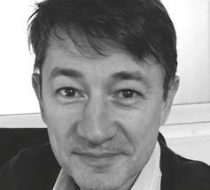 Dr Olivier Roche, docteur en médecine, ophtalmologue